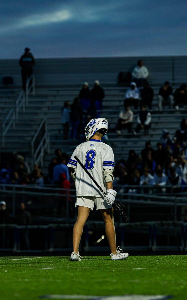 Max Kemp Catching his breath before an offensive possession