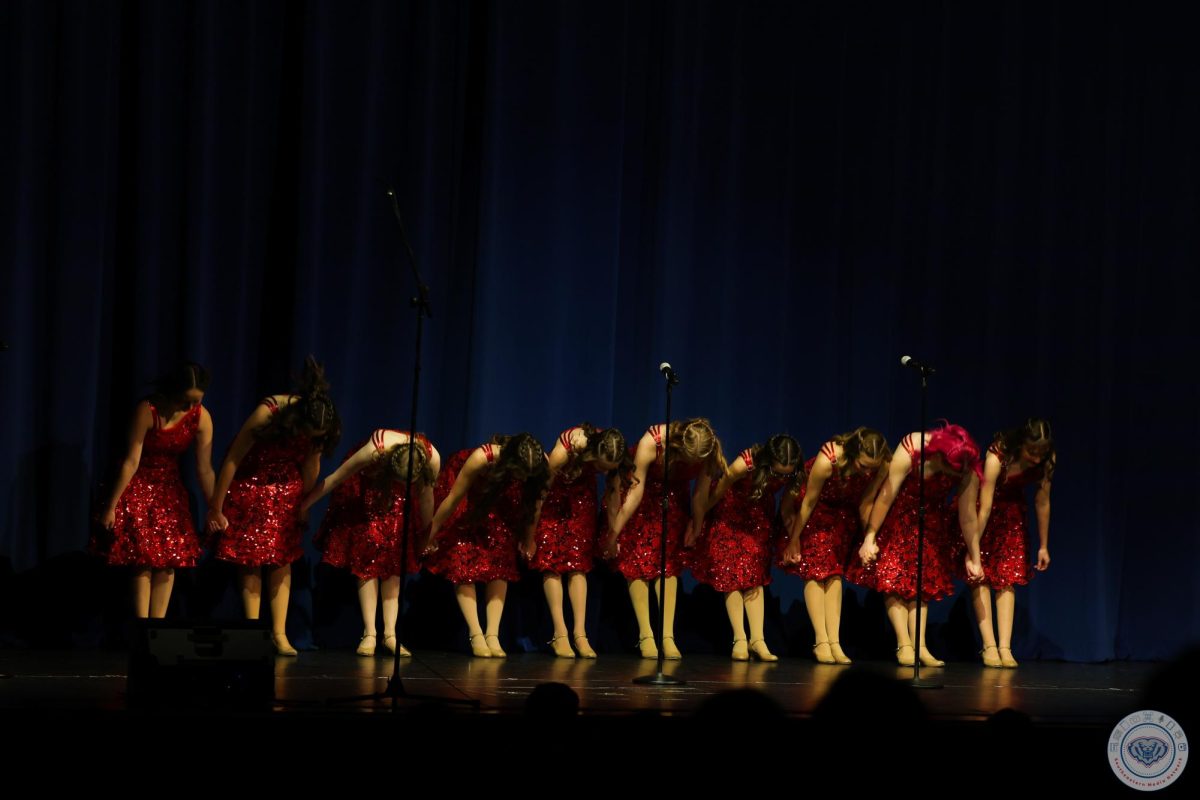 The Last Goodbyes and Final Bows